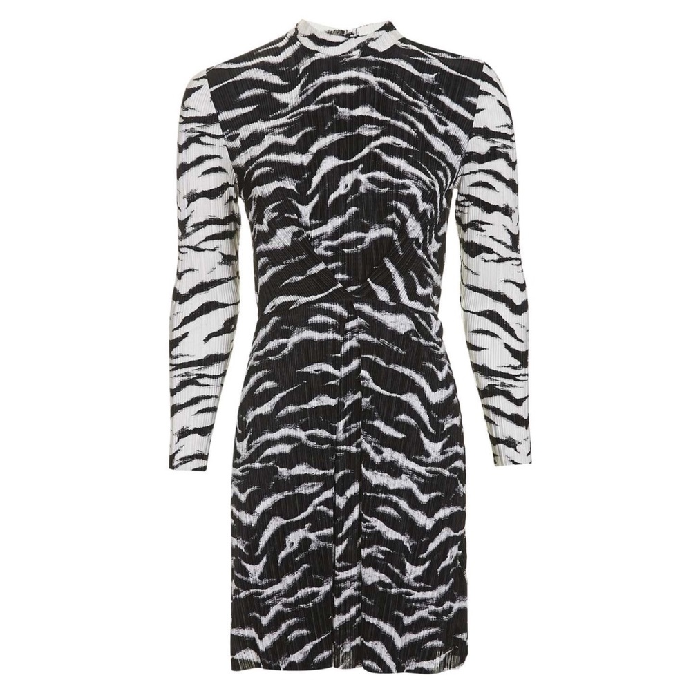FINAL🚨DONATING SOON‼️ Topshop Zebra Pleated Plisse Dress